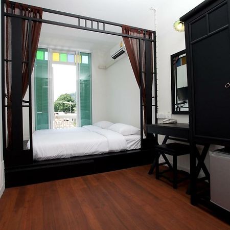 99 Oldtown Boutique Guesthouse Sha Extra Plus Phuket Luaran gambar