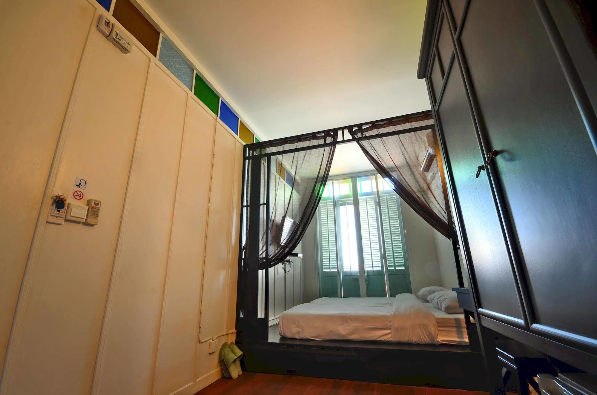 99 Oldtown Boutique Guesthouse Sha Extra Plus Phuket Luaran gambar